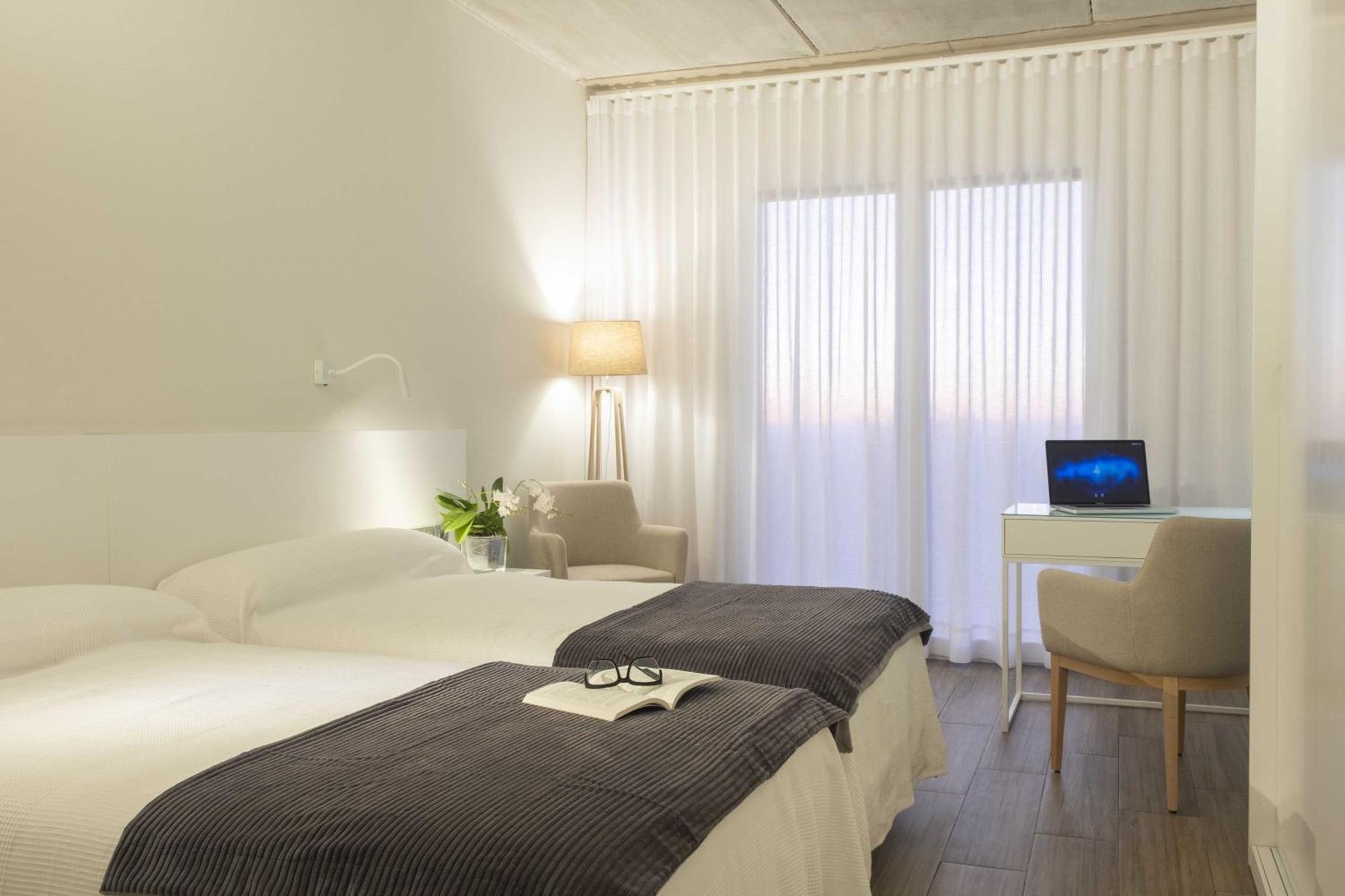 Hotel Campusphi Acebo Extérieur photo