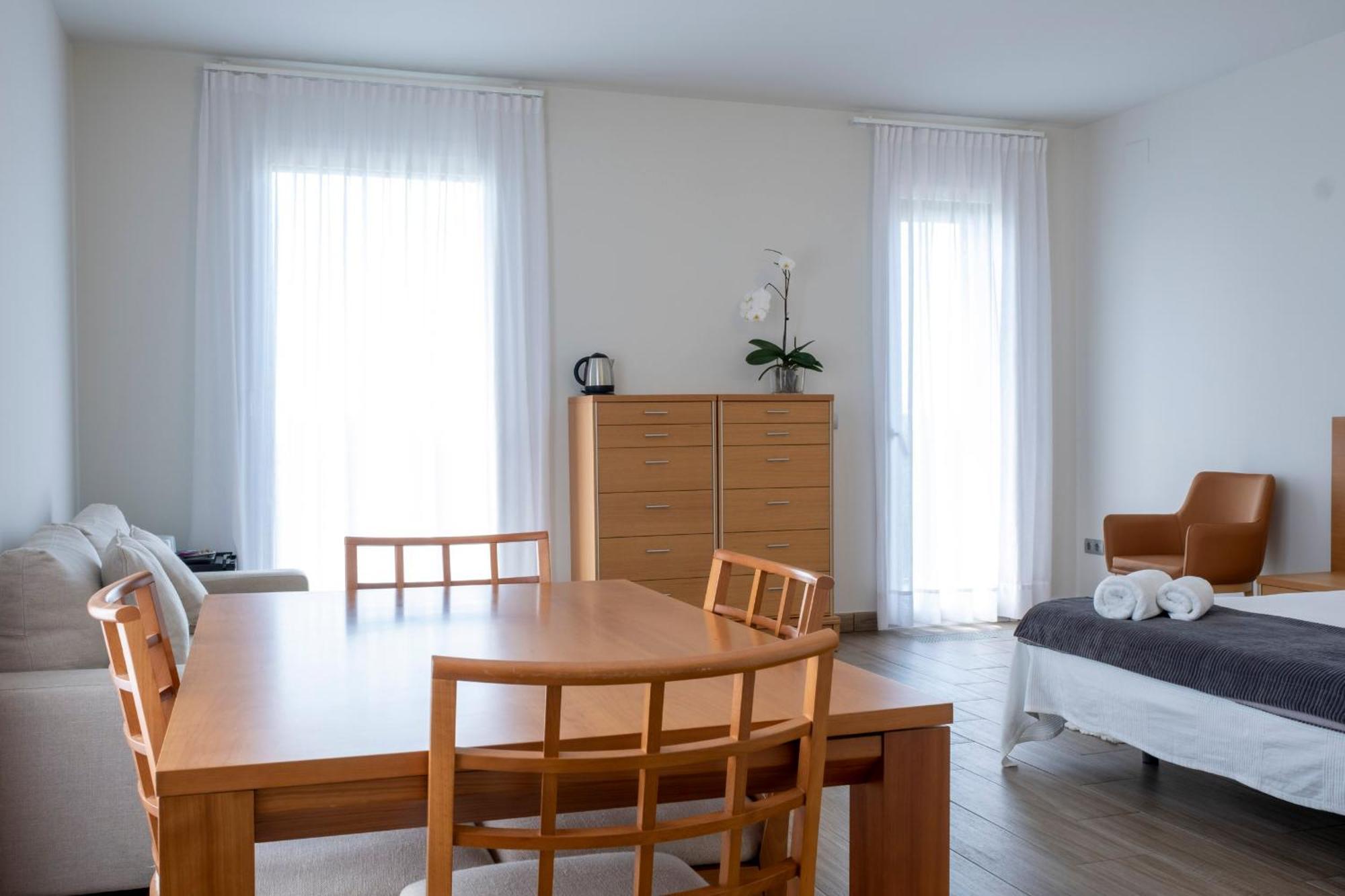 Hotel Campusphi Acebo Extérieur photo